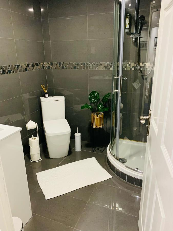 Modern & Cosy 2-Bed Apartment Near Nec, Airport & Jlr! Birmingham Eksteriør billede