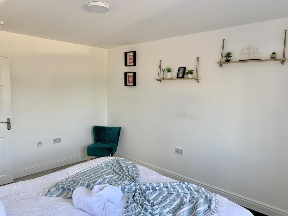 Modern & Cosy 2-Bed Apartment Near Nec, Airport & Jlr! Birmingham Eksteriør billede