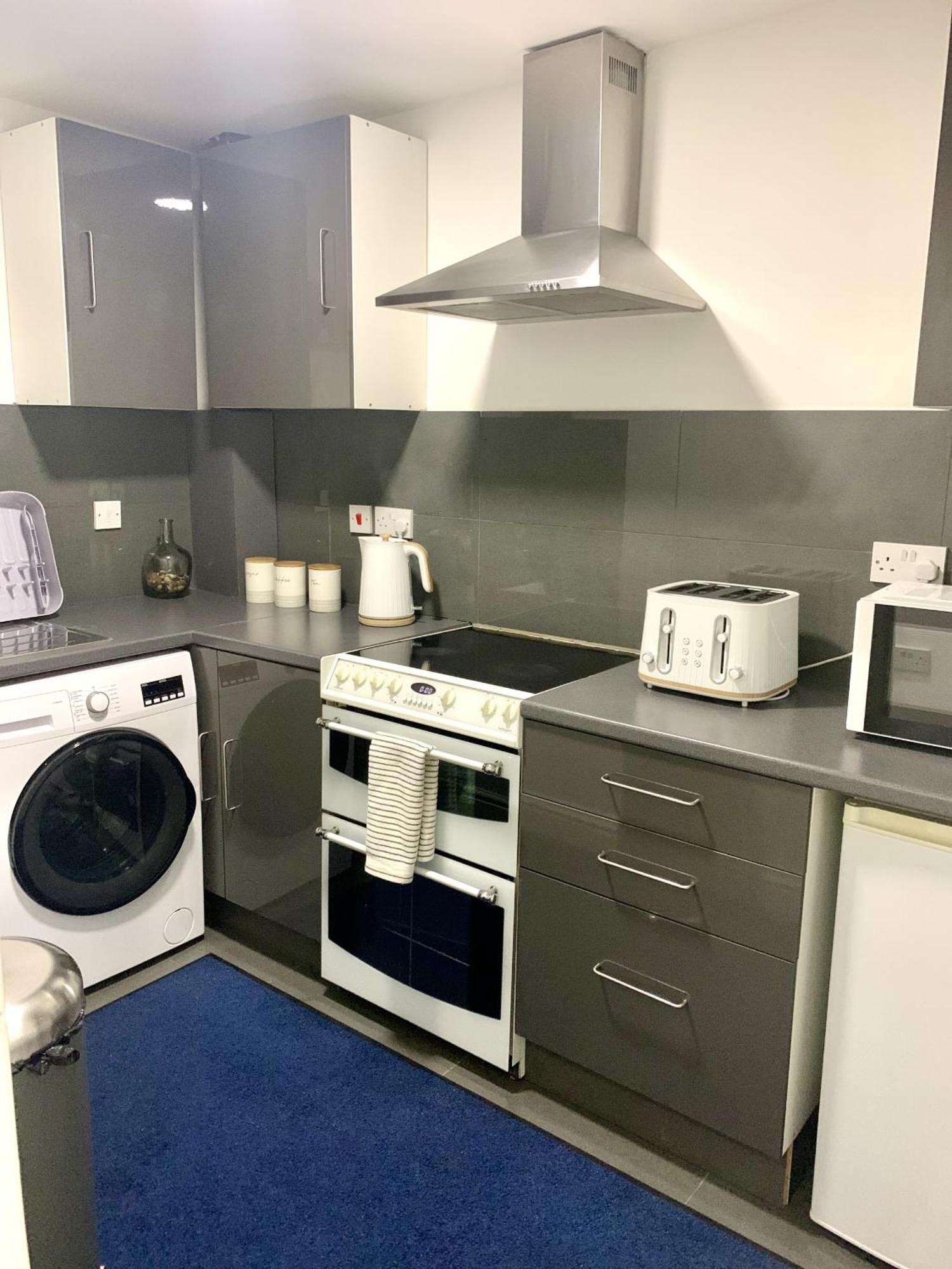 Modern & Cosy 2-Bed Apartment Near Nec, Airport & Jlr! Birmingham Værelse billede
